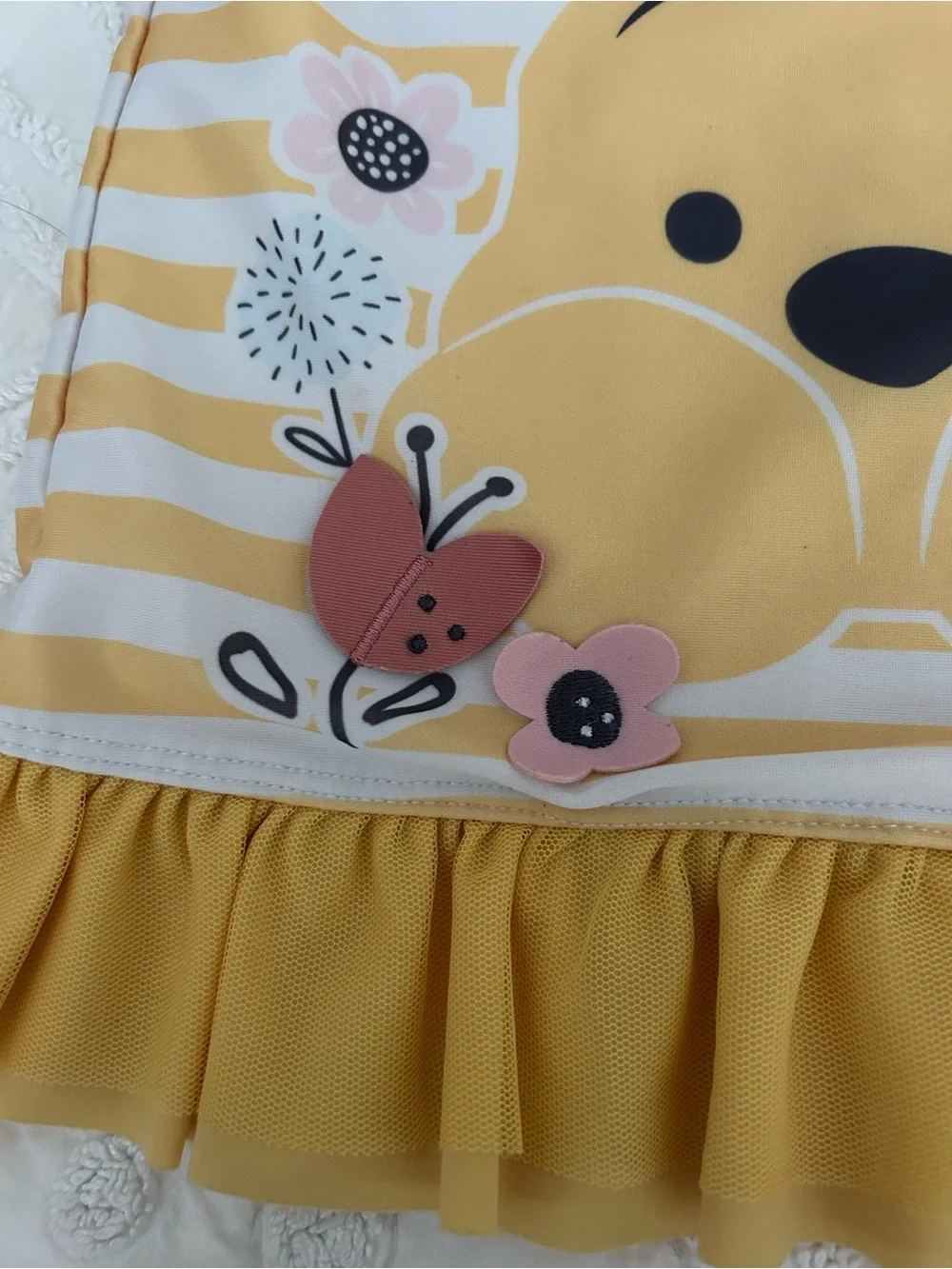 Disney Store Winnie the Pooh rash guard and swimsuit 4T ruffle skirt top bees